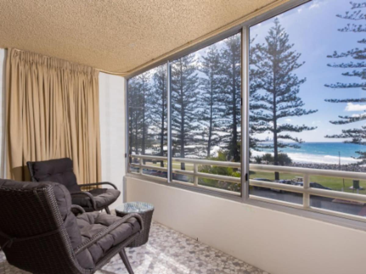 Apartmán Goodwin Towers - Hosted By Burleigh Letting Gold Coast Exteriér fotografie