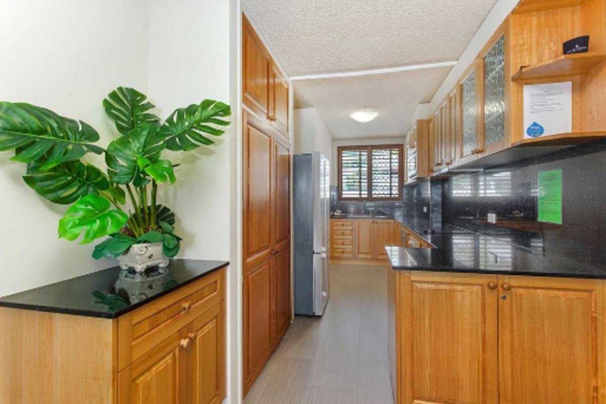 Apartmán Goodwin Towers - Hosted By Burleigh Letting Gold Coast Exteriér fotografie