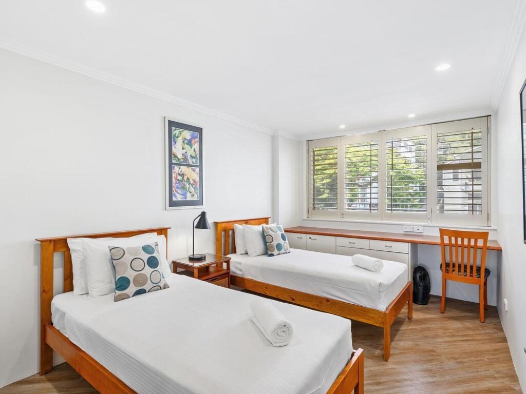 Apartmán Goodwin Towers - Hosted By Burleigh Letting Gold Coast Exteriér fotografie